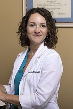 Photo of Dr. Lindsay
